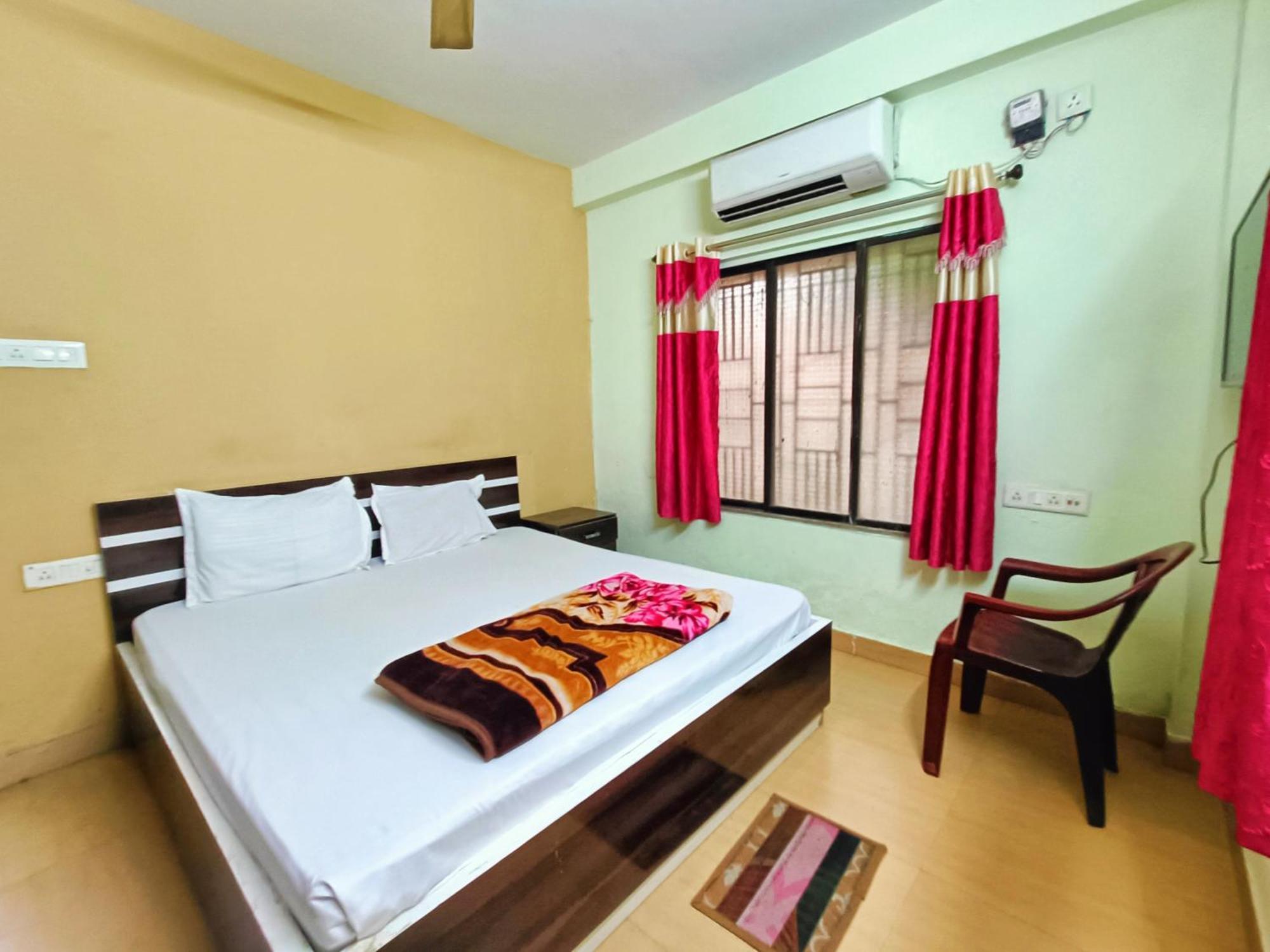 Rest Inn Hotel Newtown Road Near Tata Medical Calcutta Exteriör bild